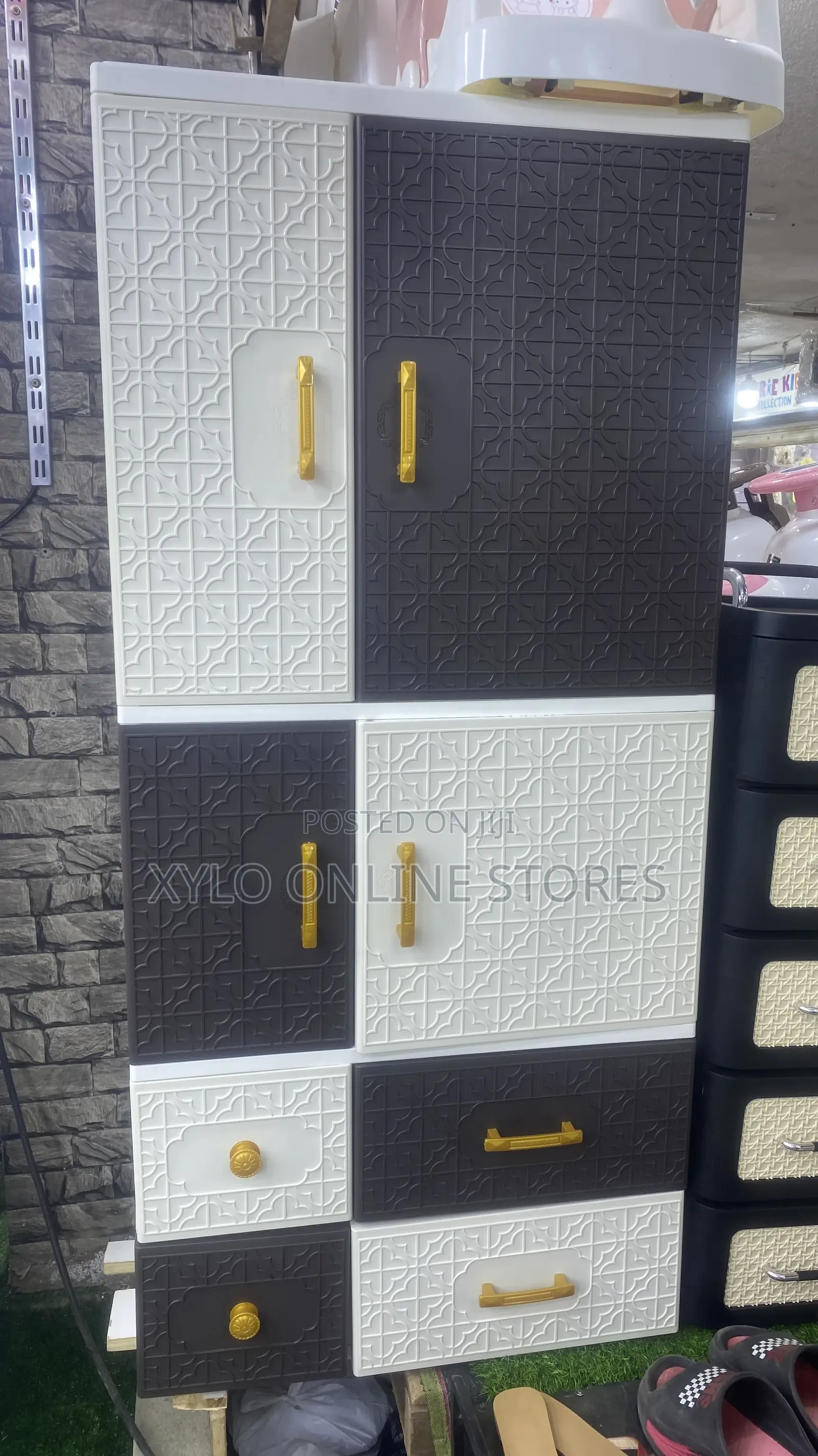 A Double Door Open Baby Plastic Wardrobe With Drawers