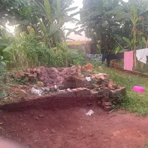 Very Hot Plot On Quicksale In Nsangi Maya Town Near Tarmac Rd