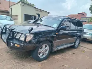 Toyota Land Cruiser 2005 Black