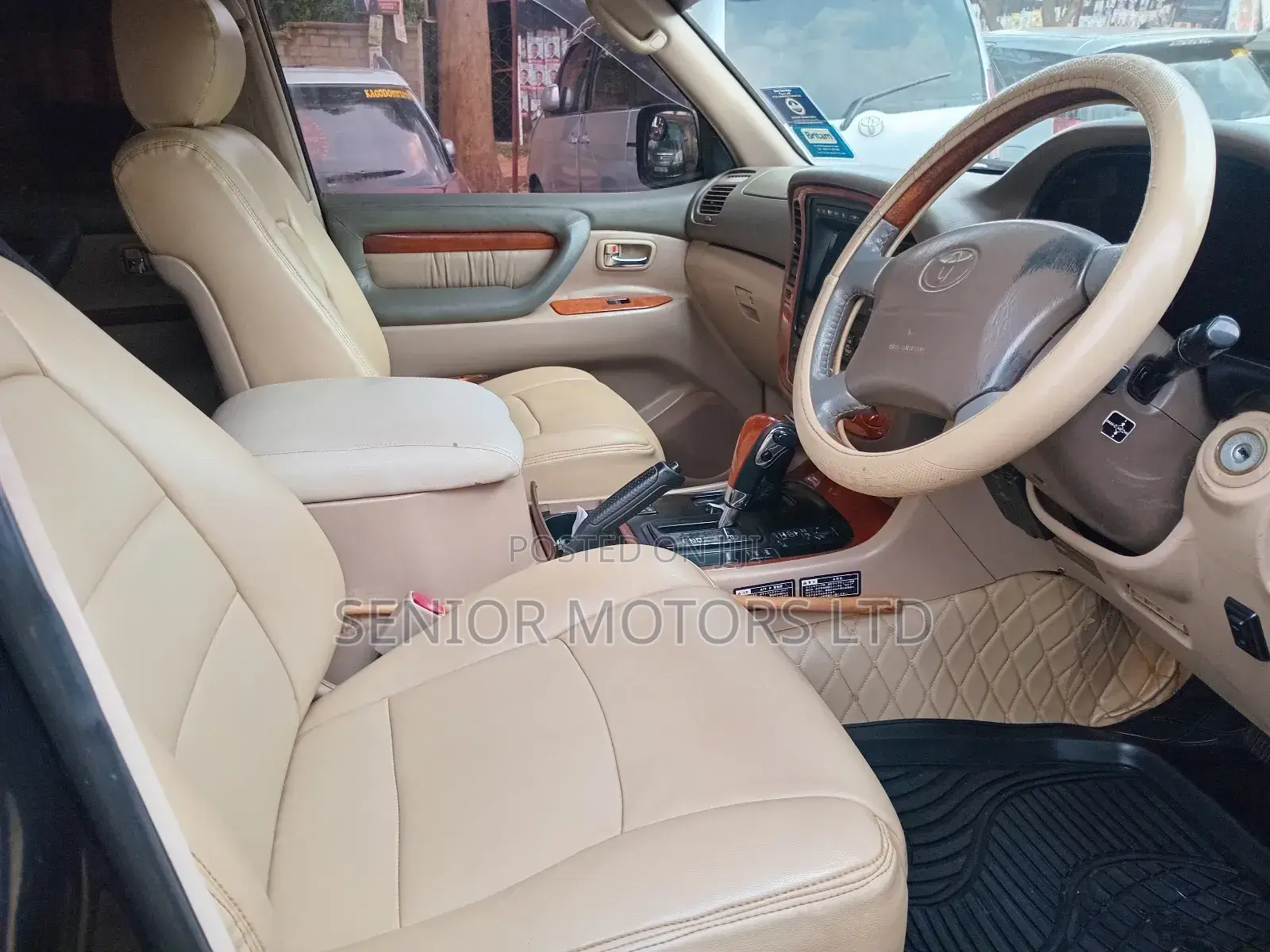 Toyota Land Cruiser 2005 Black