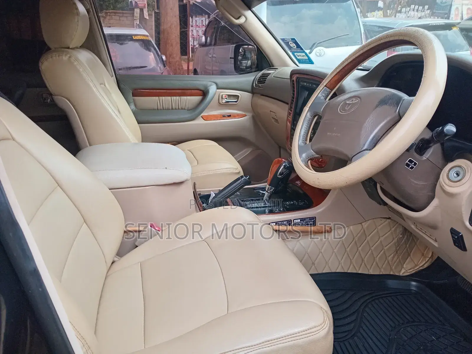 Toyota Land Cruiser 2005 Black