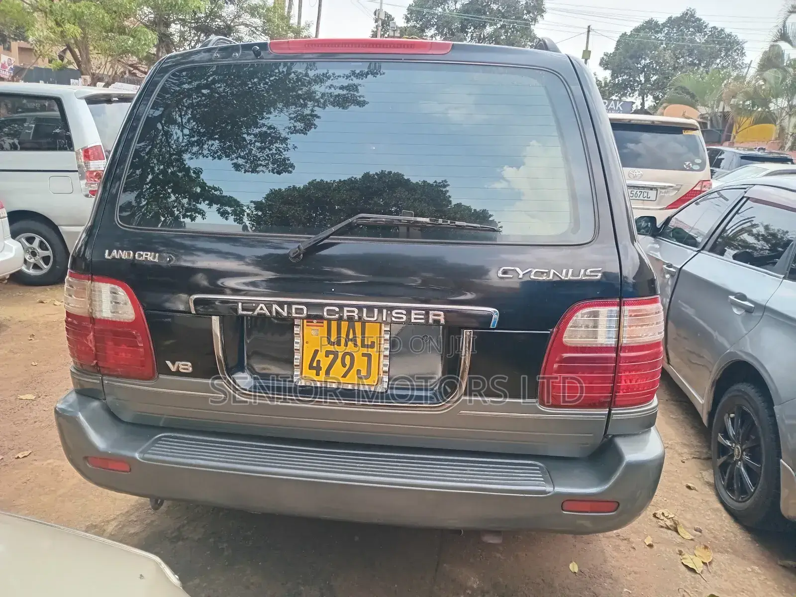 Toyota Land Cruiser 2005 Black