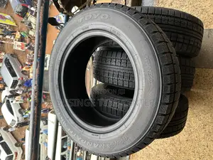 225/65r17 Toyo Japan Foreign Used Tires Good Condition