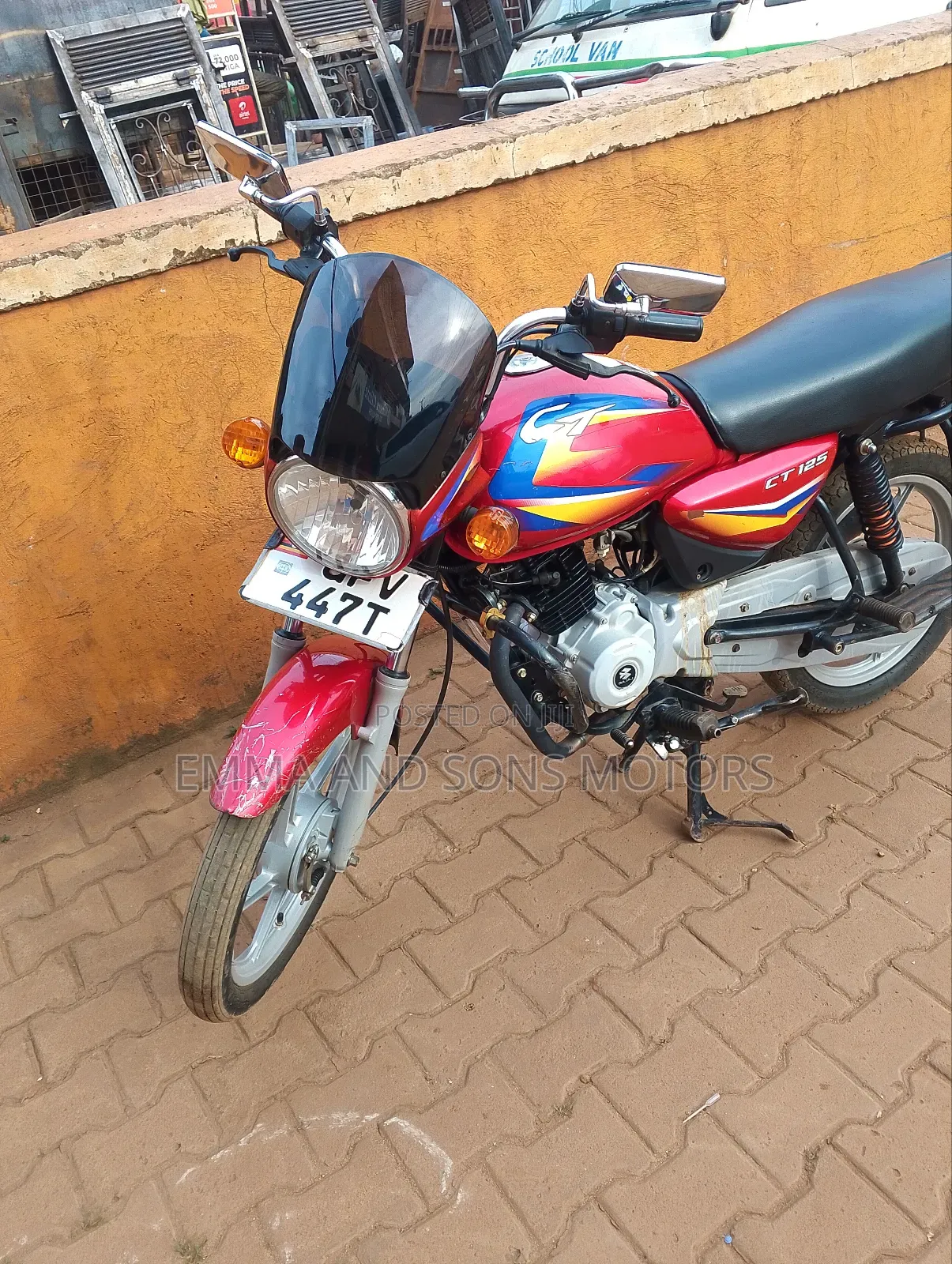 Bajaj Boxer 125 2023 Red