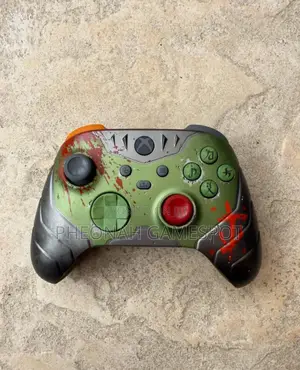 Used Xbox Series S/X Controllers: The Only Difference Is the Box.