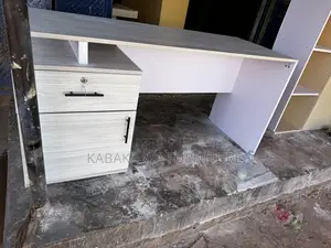 Office Desk/Office Tables/Wooden/Study Table/ Workstation 13