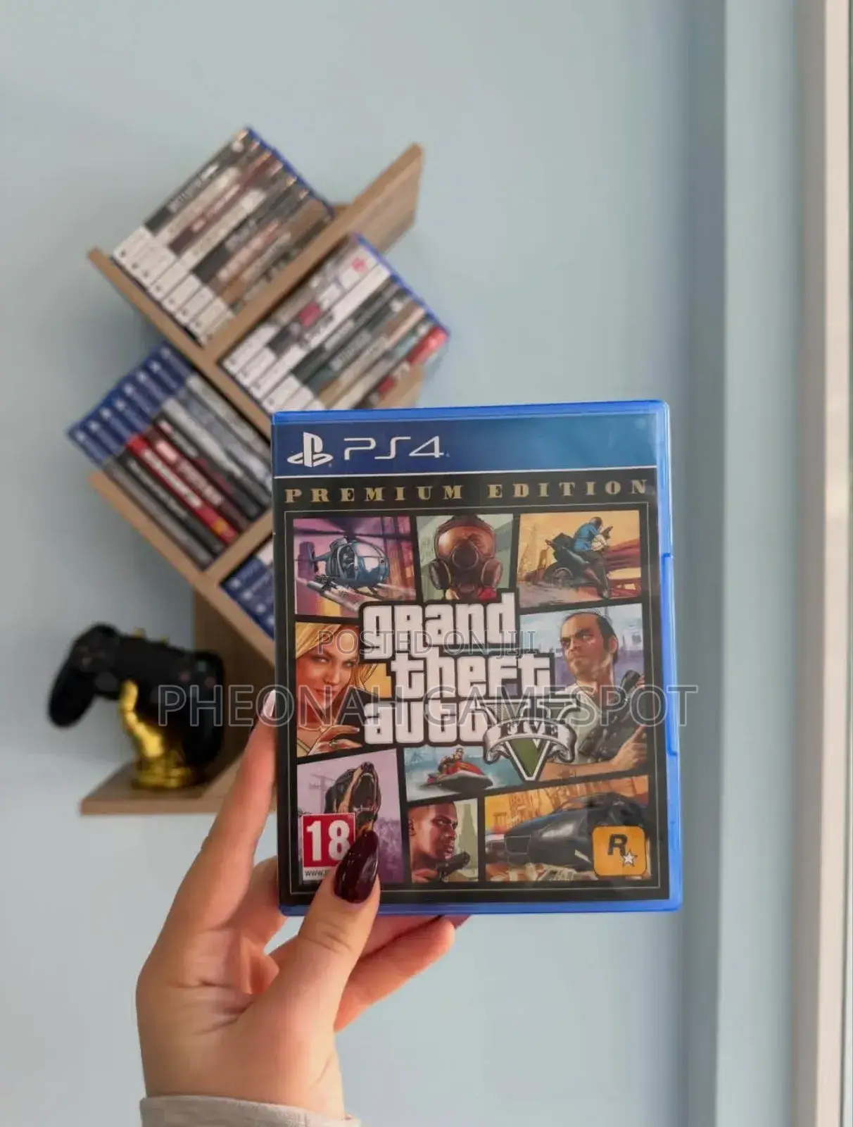 Gta 5 Game Cd for Ps4. The Graphics Make You Feel Like Your in America