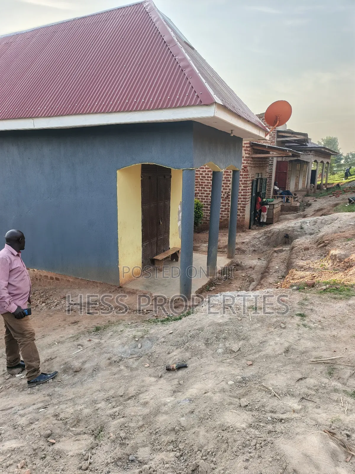 1bdrm House in Hess Properties, Kyenjojo for sale