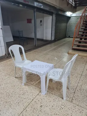 Patio Simple Dining Table and Chairs (White)