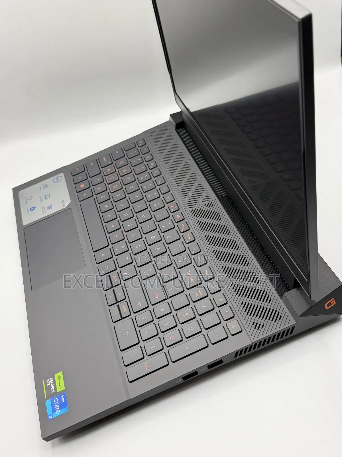 New Laptop Dell G15 5535 16GB Intel Core I7 SSD 512GB