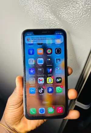 Apple iPhone 11 64 GB Black