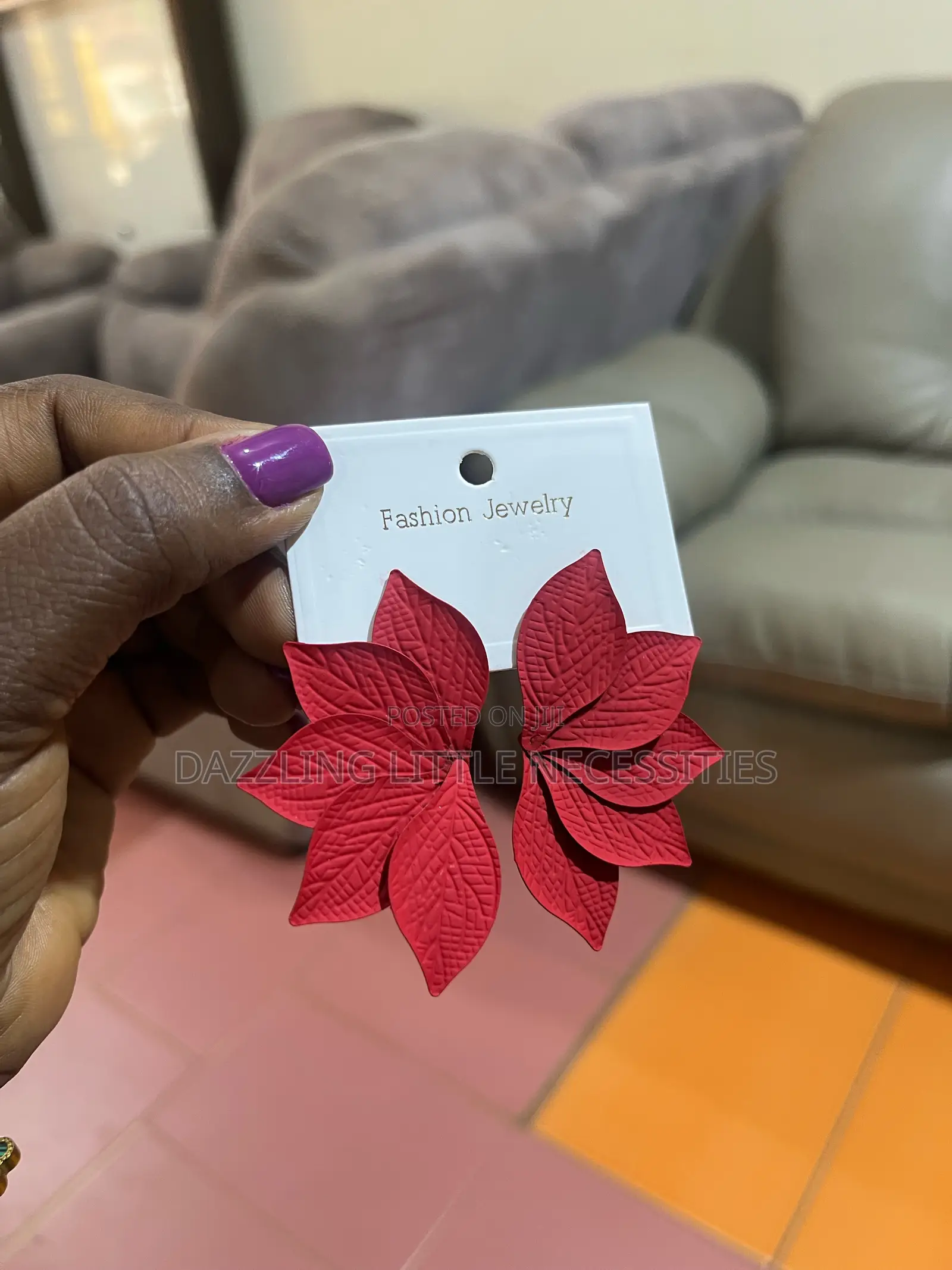 Leafy Earrings for Ladies - Red