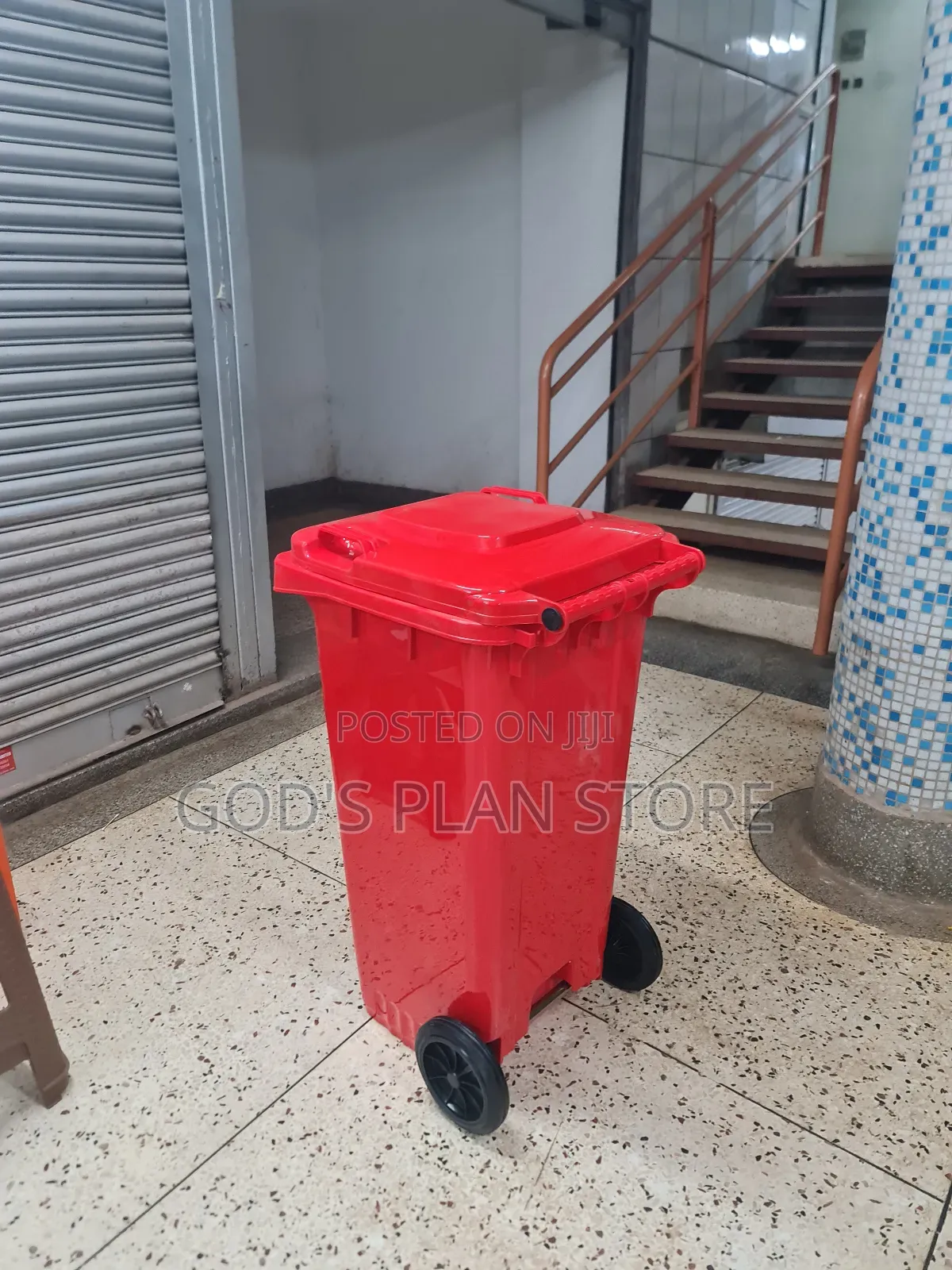 Two Wheels 120litres Plastic Dust Bins Plastic Dust Bins