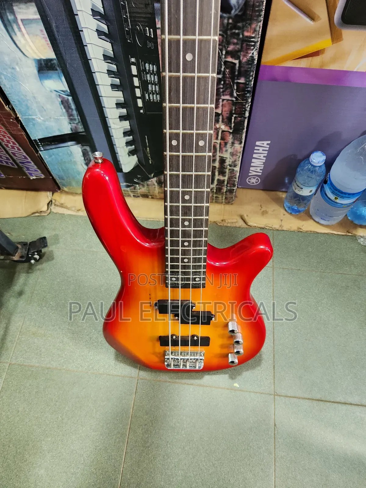 Ibanez 4 Strings Bass Guitar