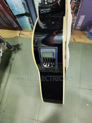Acoustic Guitar Powered