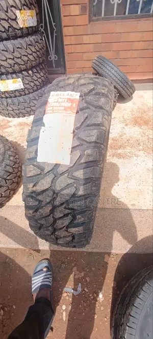 Lt265/70r17 Mt Gallant