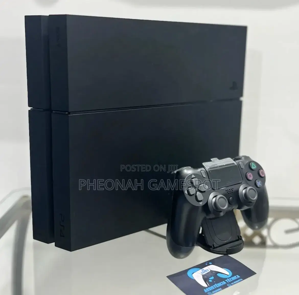 Ps4 All-in Gaming Bundle, 2 Pads Included With 20 Installed Games.
