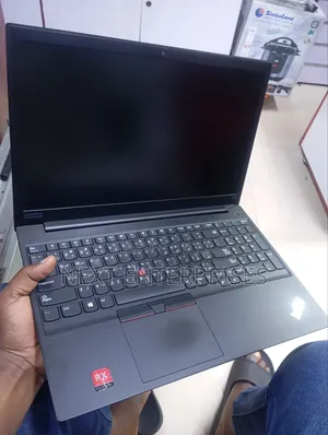 Laptop Lenovo ThinkPad E14 Gen 1 16GB Intel Core i7 SSD 256GB