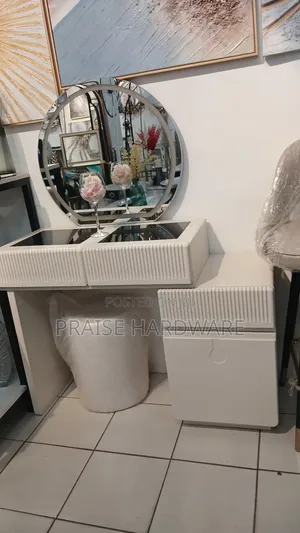 Dressor (Make Up Table )