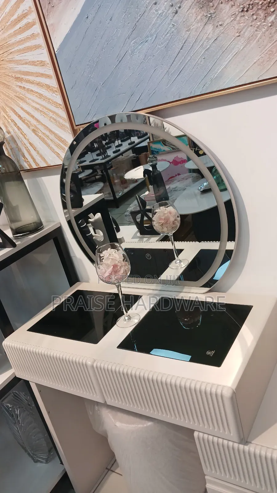 Dressor (Make Up Table )