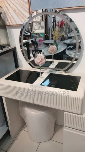 Dressor (Make Up Table )