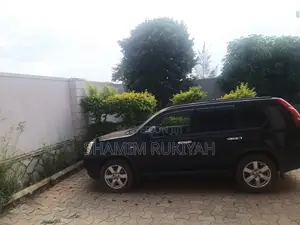 4bdrm Bungalow in Royale Estate, Busukuma for sale