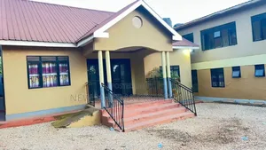 11bdrm Apartment in Kira Mulawa, Central Division for sale