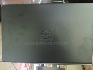 New Laptop Dell Vostro 3520 8GB Intel Core I3 SSD 512GB