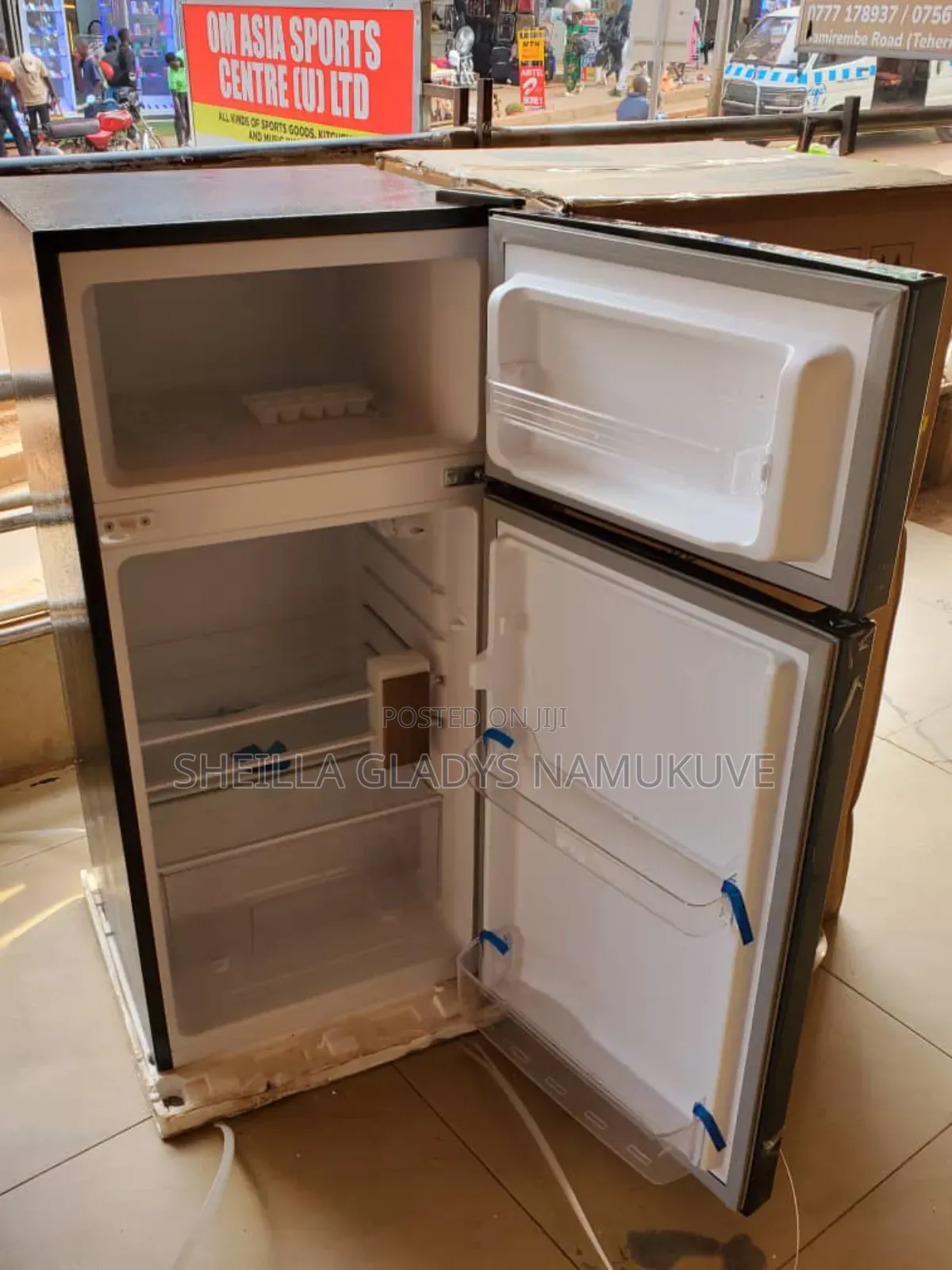 150 Chiq Fridge