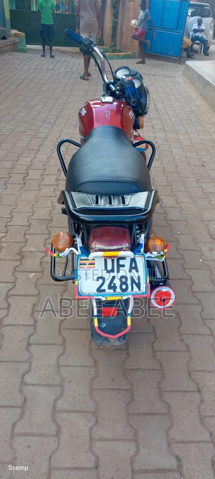 Bajaj Boxer 125 2024 Red