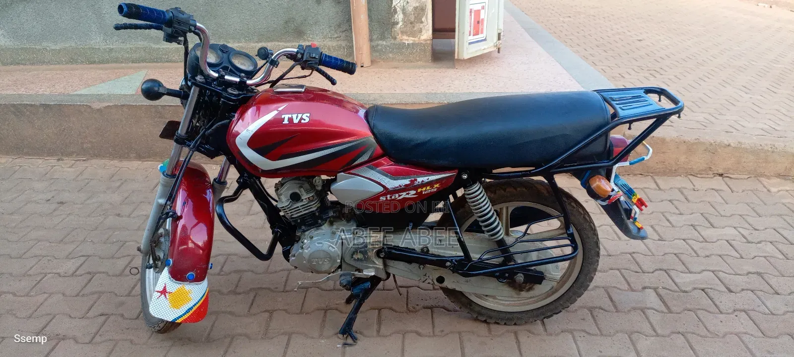 Bajaj Boxer 125 2024 Red