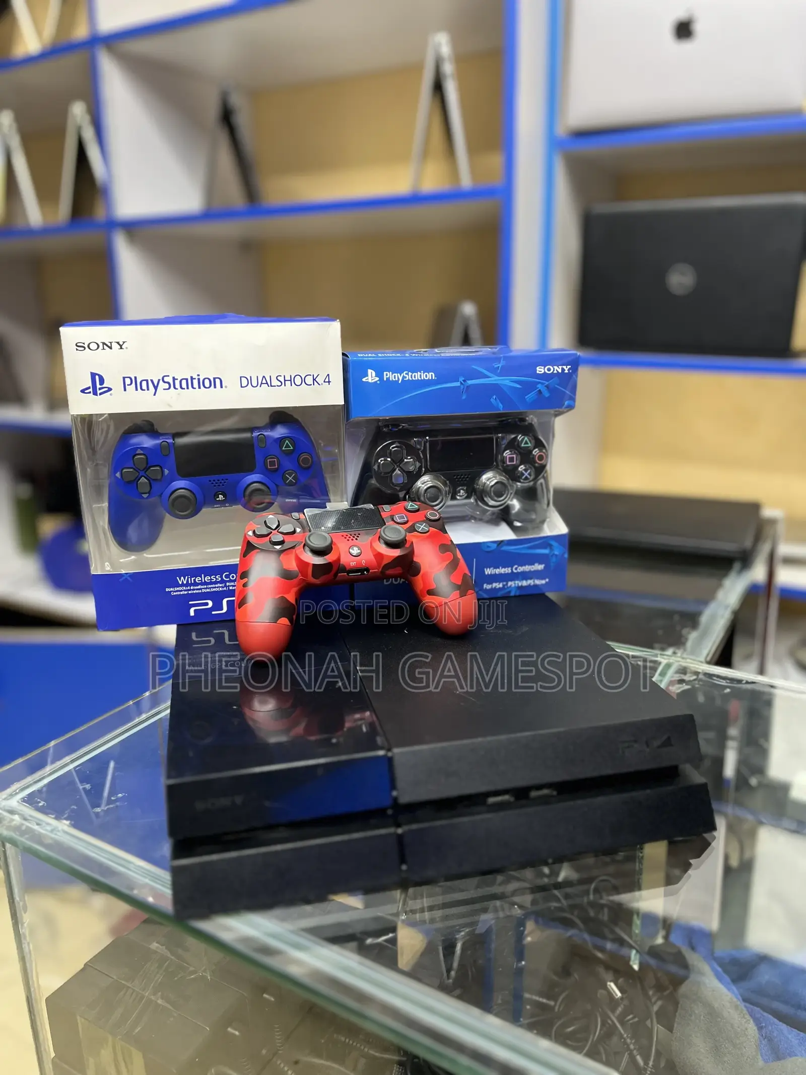 Ps4 High-Value Entertainment System, 2 Pads Included With 17 Games.