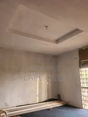 6bdrm Bungalow in Lutisi, Kakiri for sale
