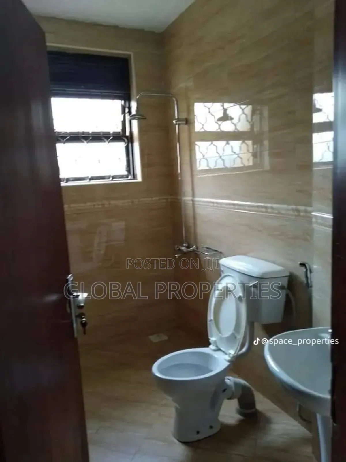2bdrm Apartment in Nsawo Estate, Central Division for rent