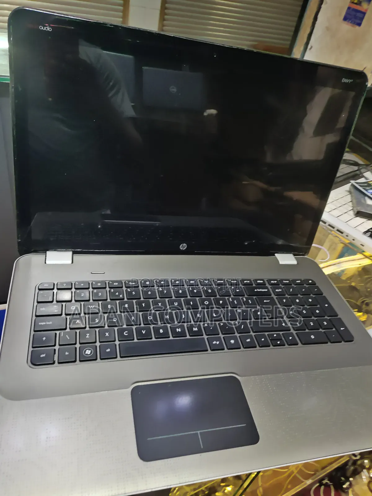 Laptop HP Envy 17 8GB Intel Core I7 HDD 500GB