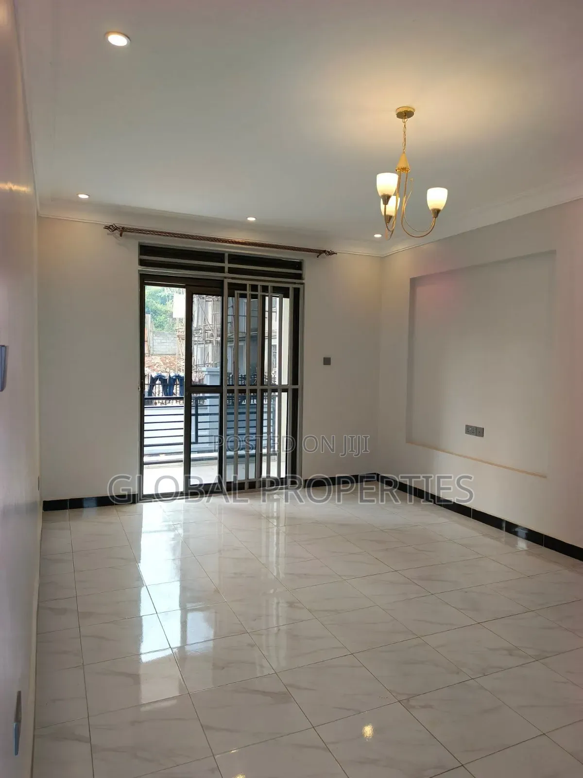 3bdrm Apartment in Kyaliwajala, Central Division for rent