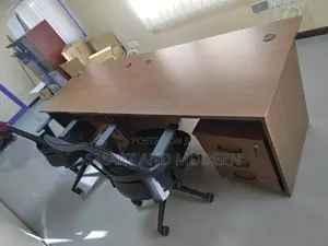 Office Desk/Office Tables/Reading Desk/Modern/ Workstation 45