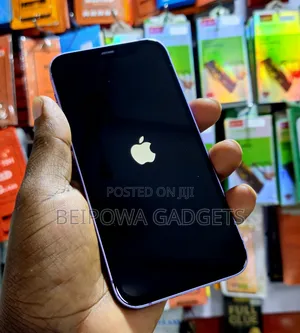 Apple iPhone 12 64 GB Purple