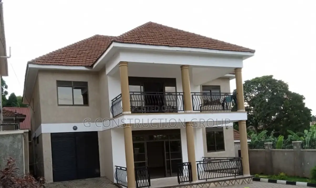 5bdrm House in K.Estate Stand-Alone, Nakawa for sale