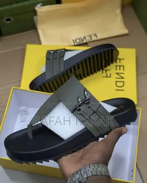 Original Men’S Green Fendi Luxury Sandals