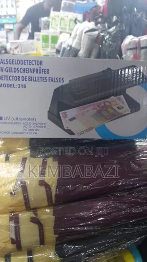 Uv Counterfeit Money Detector, Model 318.