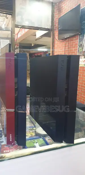 Ready-to-Play Ps4 Bundle! Comes With 10 Top Games + 2 Controllers