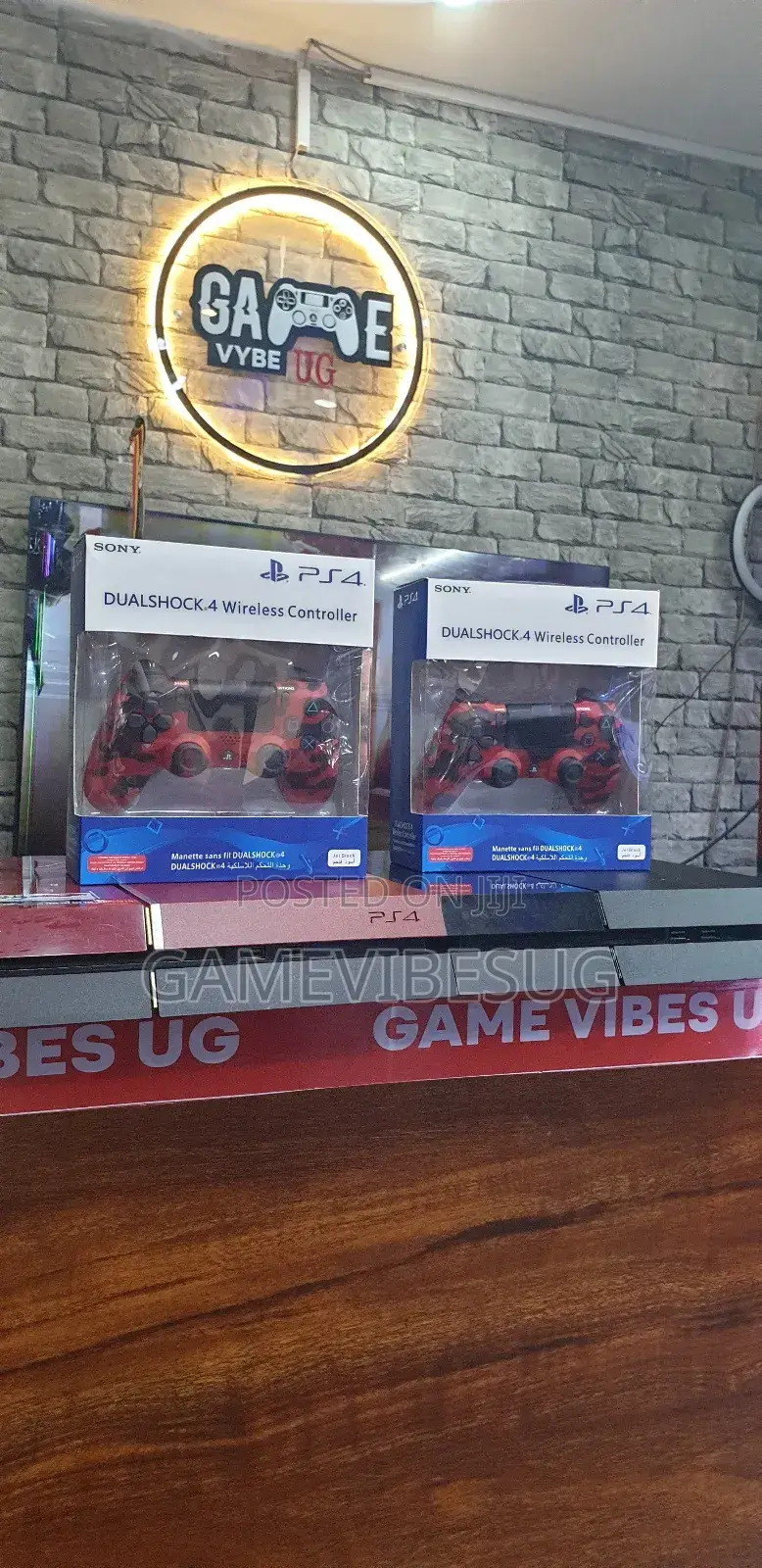 Ps4 Console Pack: 10 Games to Play Now + 2 Extra Controllers