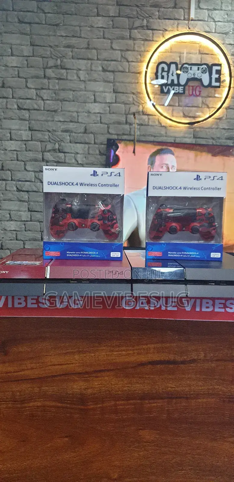 Mint Condition Ps4 Bundle - 2 Working Controllers 10 Games