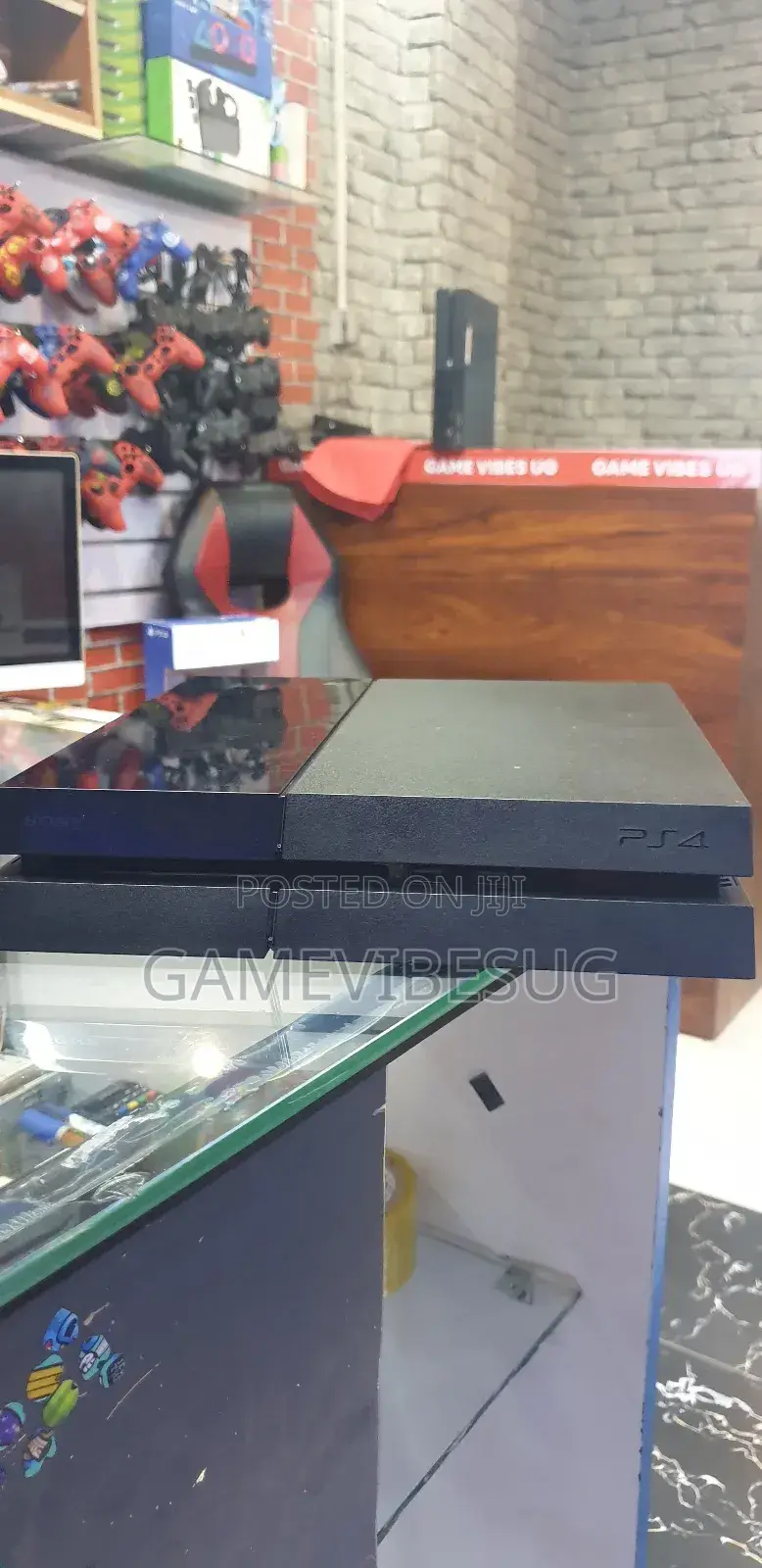 Ps4 Standard System Deal - Includes 10 Video Games 2 Pads!