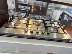 Hisense Hob of 5 Full Gas Plates.