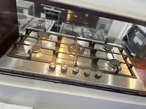 Hisense Hob of 5 Full Gas Plates.