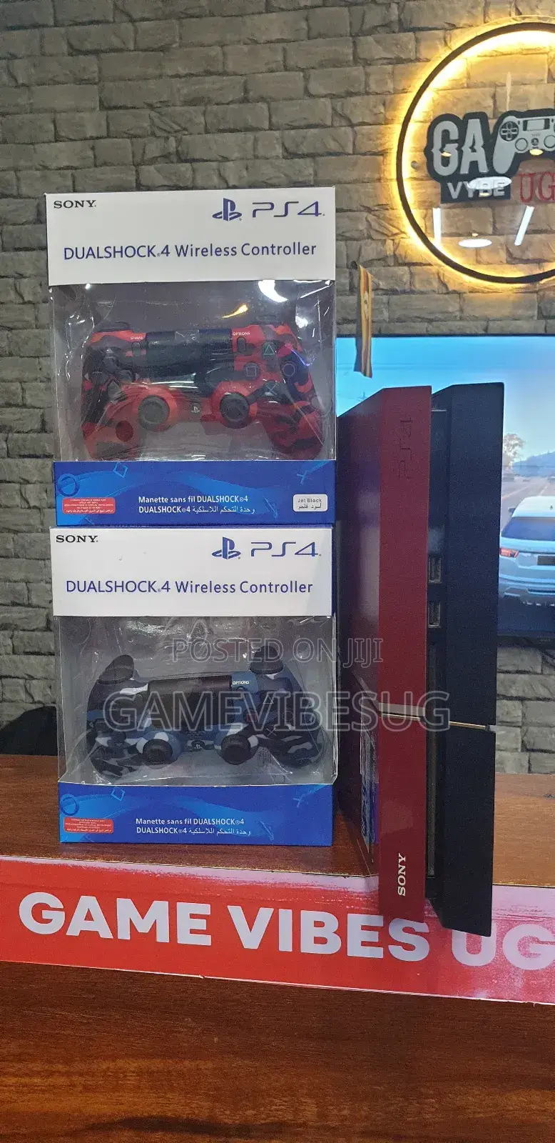 Pristine Ps4 Standard - Includes 10 Games 2 Controllers