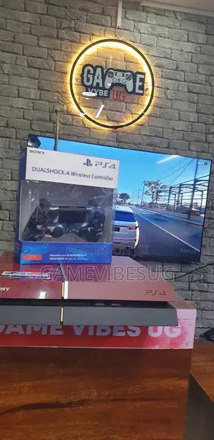 Sony Ps4 Console 500gb - 2 Controllers 10 Aaa Games Bundle