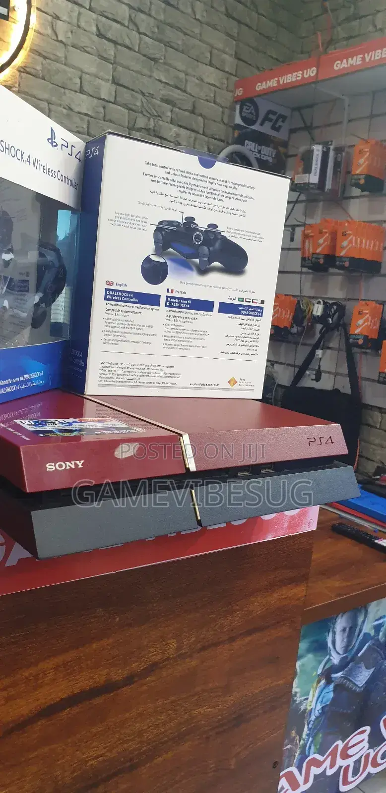 Ps4 Console (Standard) - 2 Dualshock Pads and 10 Games Pack
